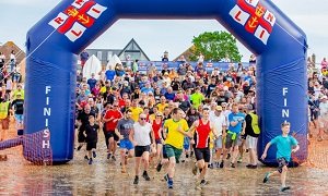 Public runners at RNLI Mulberry Fun Run